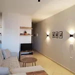 Leones Apartament